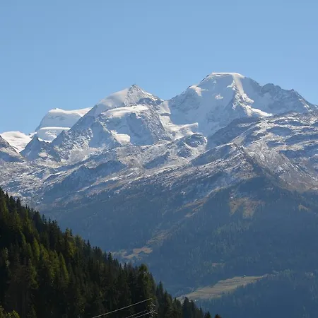 Emeraude 319 ヴェルビエール